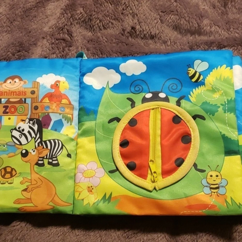 Cloth‎ baby book